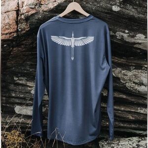 Perfect condition Born on the Bay UPF 50 Sun Shirt. Size small.